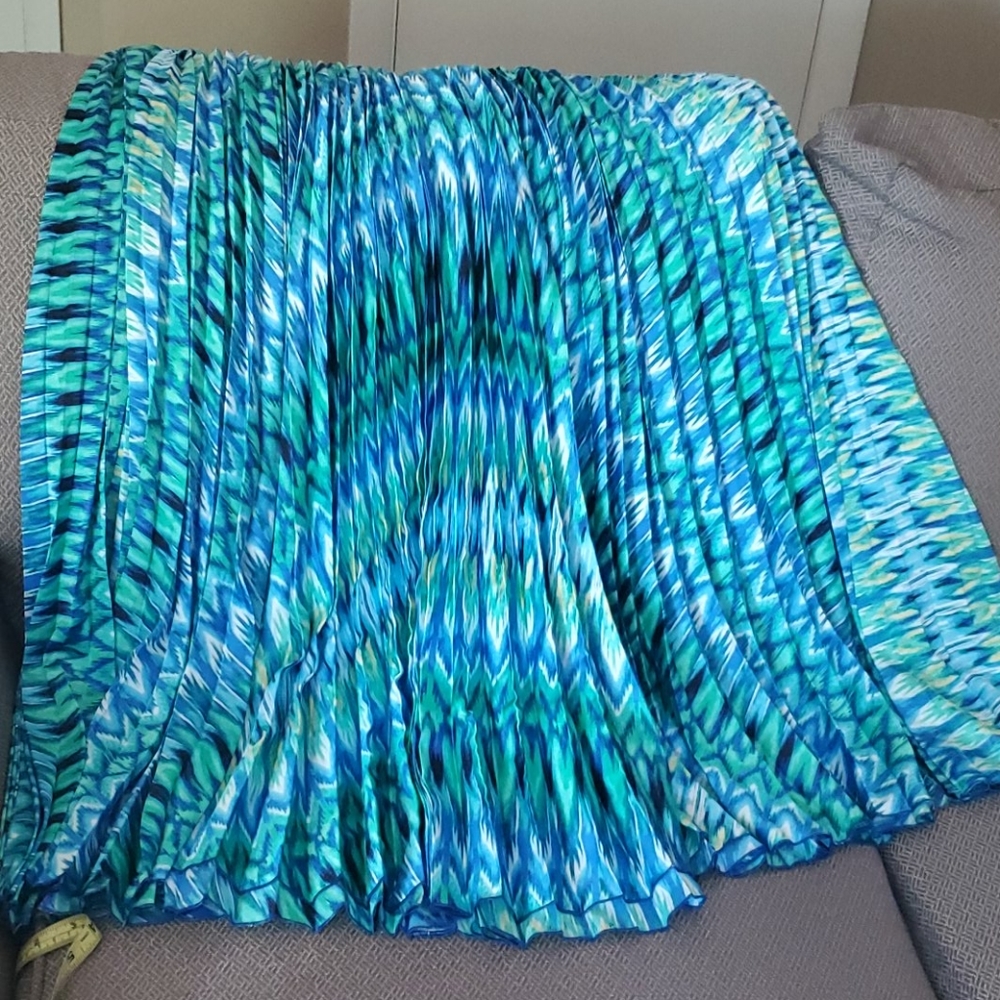 Skirt - Picture 4 of 14